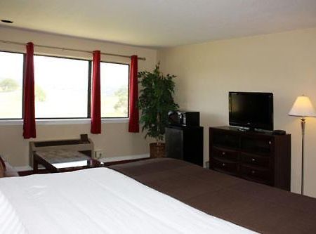 Shenandoah Inn, Major Credit Cards Required For Check In Plymouth エクステリア 写真